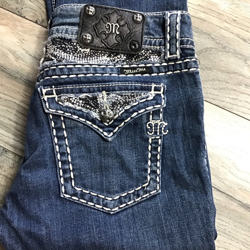 ✨MISS ME JEANS✨ size 29 and 31 inseam Mid rise